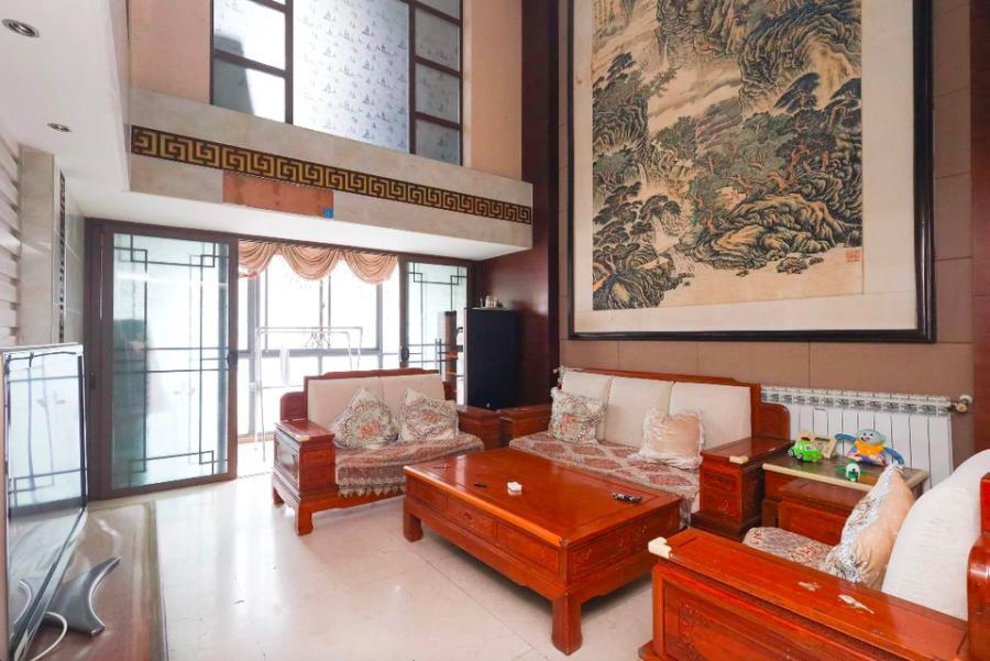 金麓國(guó)際小區(qū)（金麓商務(wù)廣場(chǎng)）法拍房3、4棟2803房